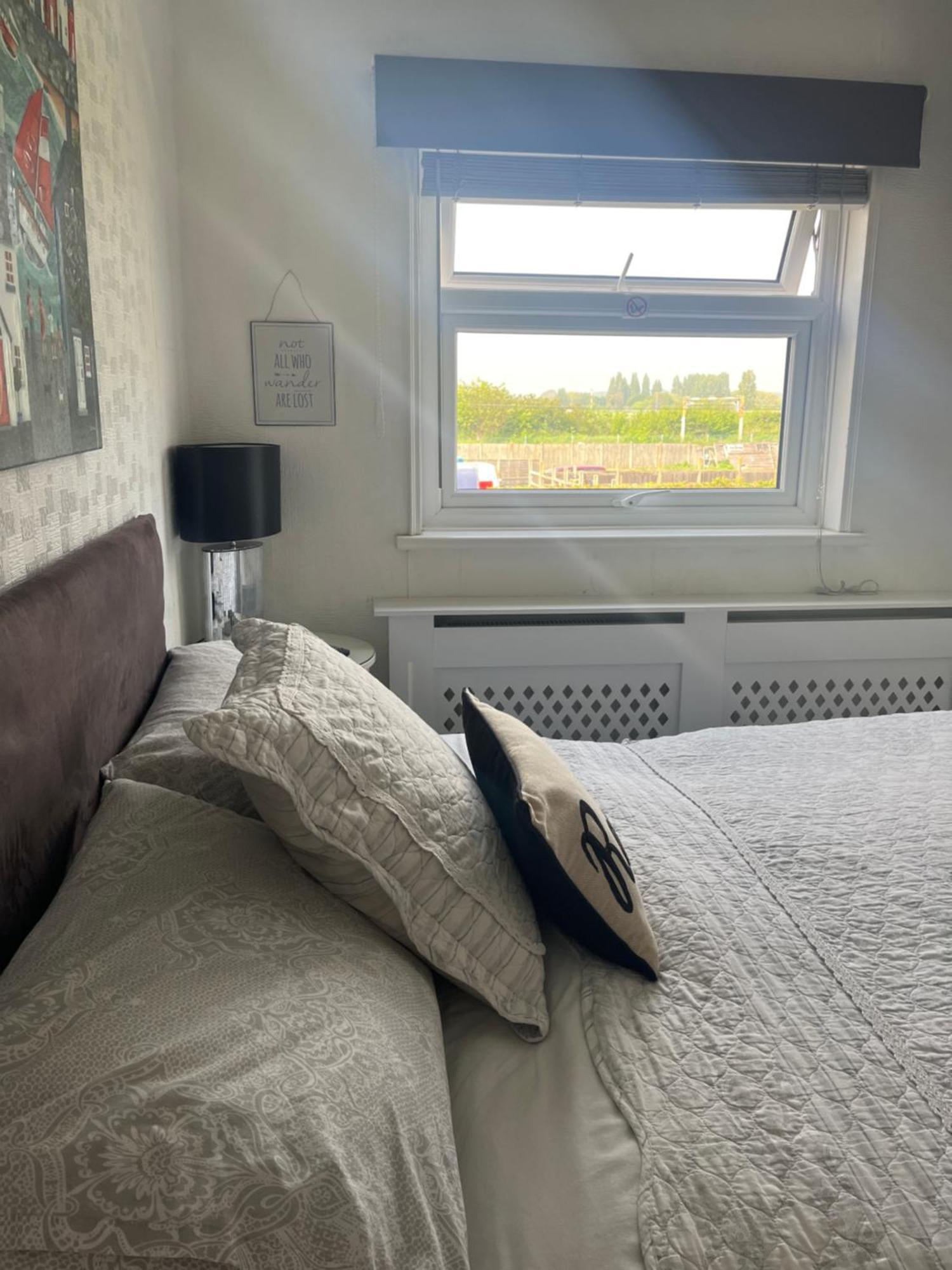 Southend Airport Bed & Breakfast Rochford Exterior foto