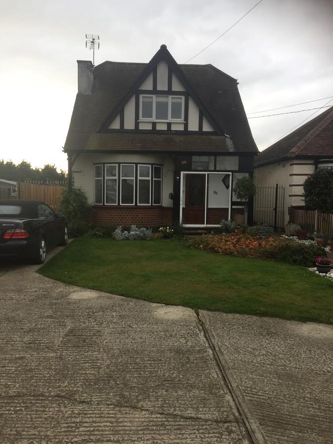 Southend Airport Bed & Breakfast Rochford Exterior foto