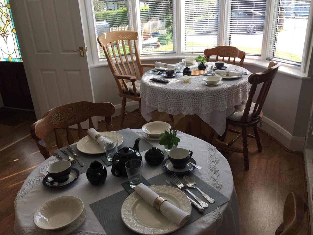 Southend Airport Bed & Breakfast Rochford Exterior foto
